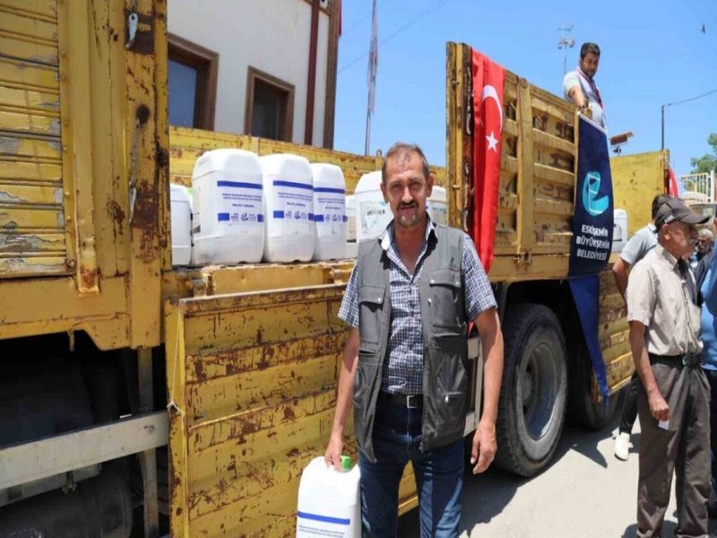 Don afetinden etkilenen kiraz yetiştiricilerine sıvı gübre desteği!
